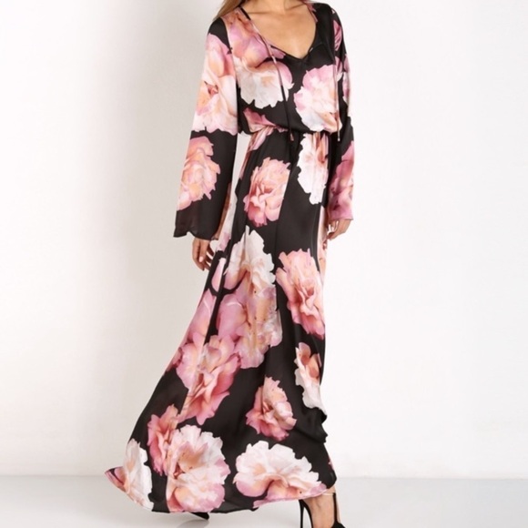 Show Me Your Mumu Juliet Maxi Dress The Final Rose - Picture 1 of 10